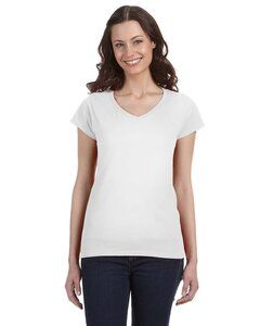 Gildan G64VL - Softstyle® Ladies 4.5 oz. Junior Fit V-Neck T-Shirt Blanco